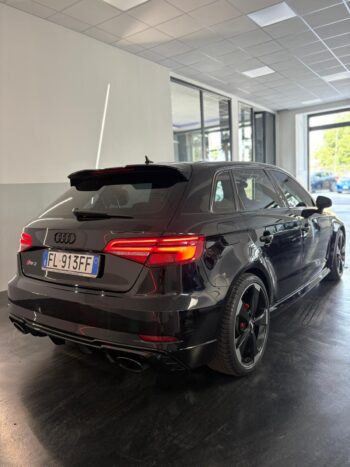 AUDI RS3