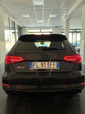 AUDI RS3